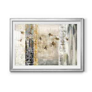 FarFalla Luster - Modern Framed Art Print