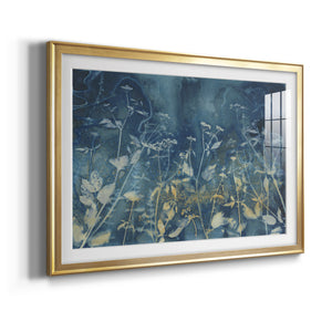 Irresistable - Modern Framed Art Print
