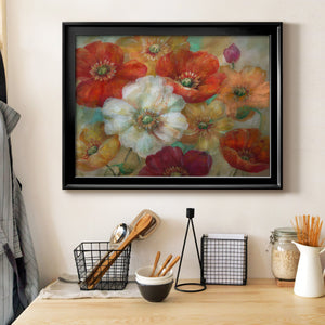 Poppycentric - Modern Framed Canvas Print