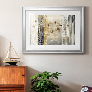 FarFalla Luster - Modern Framed Art Print