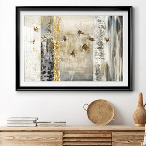 FarFalla Luster - Modern Framed Art Print