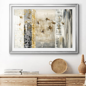FarFalla Luster - Modern Framed Art Print