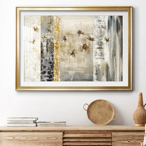 FarFalla Luster - Modern Framed Art Print